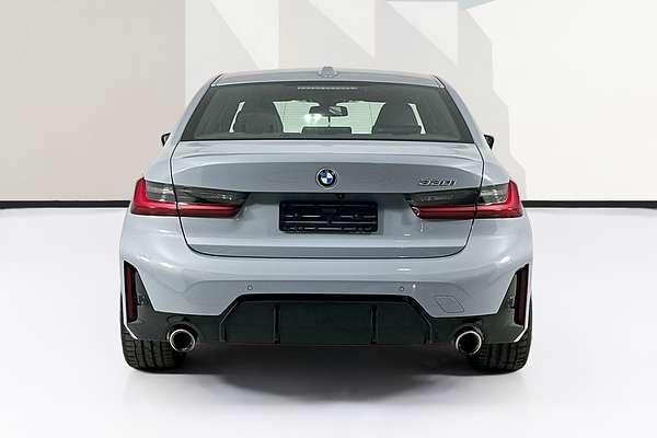 2022 BMW 3 30i M SPORT G20 LCI