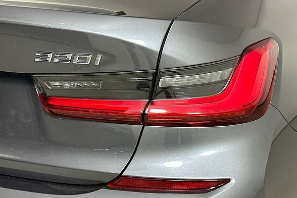 2021 BMW 3 20i M SPORT G20