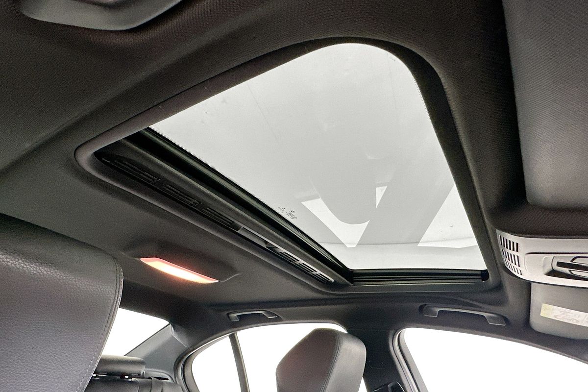 2015 BMW 3 16i F30 MY15