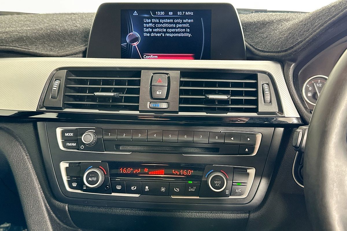 2015 BMW 3 16i F30 MY15