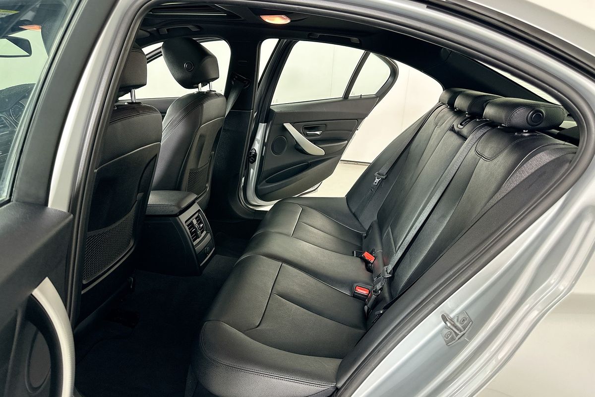 2015 BMW 3 16i F30 MY15