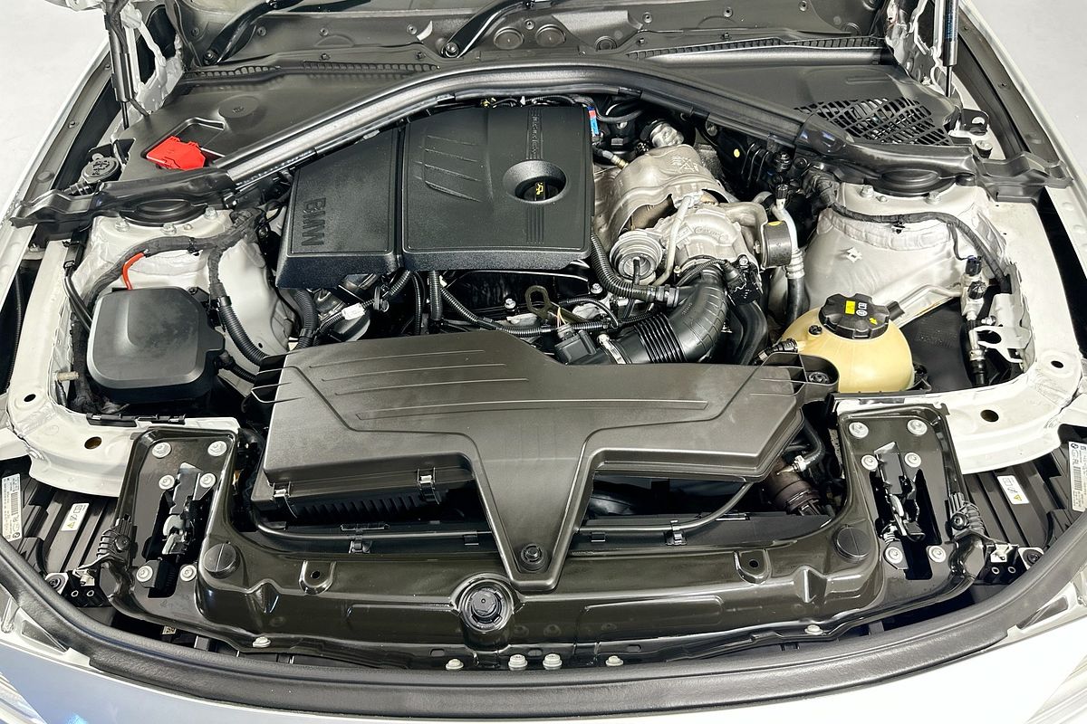 2015 BMW 3 16i F30 MY15