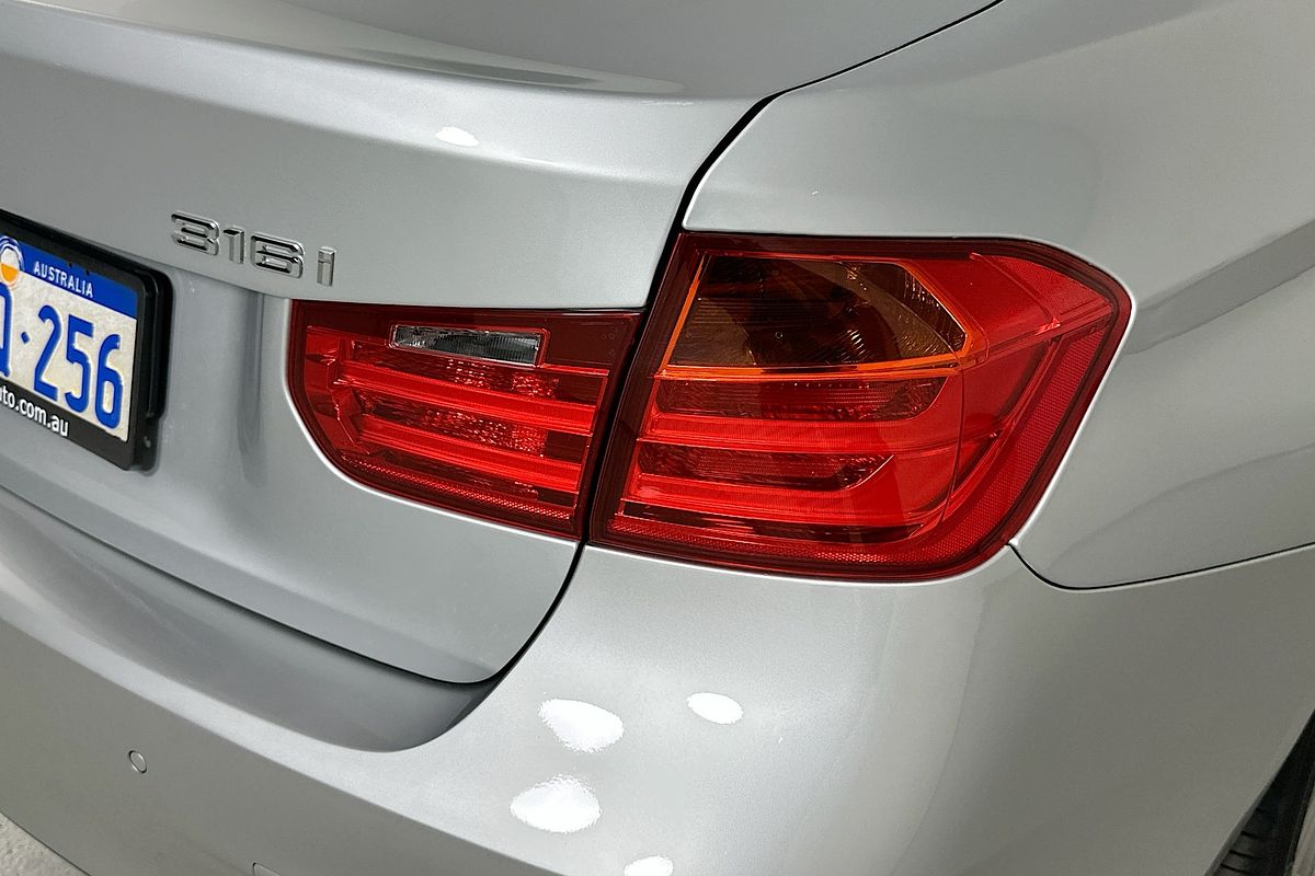 2015 BMW 3 16i F30 MY15