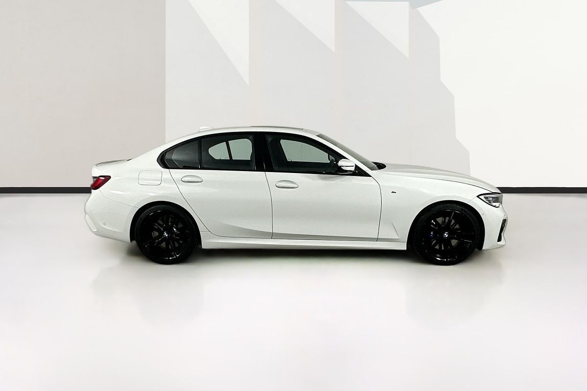 2020 BMW 3 30i M SPORT G20