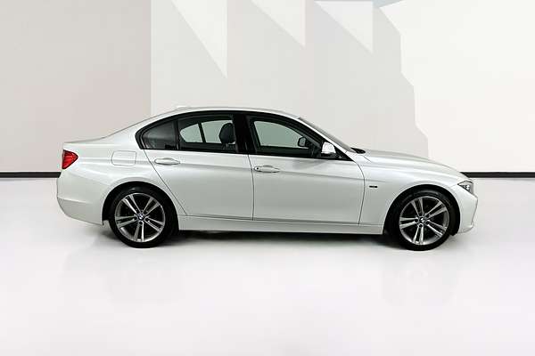 2012 BMW 3 28i F30