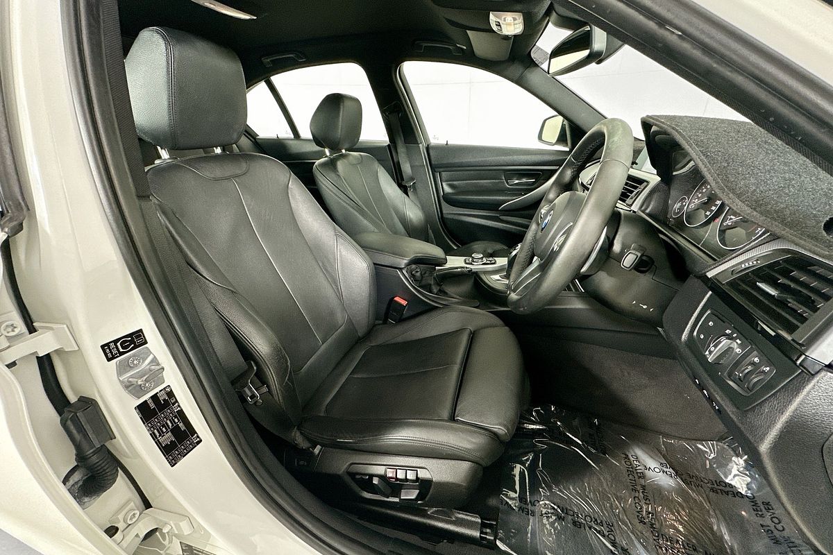2014 BMW 3 20i F30 MY14