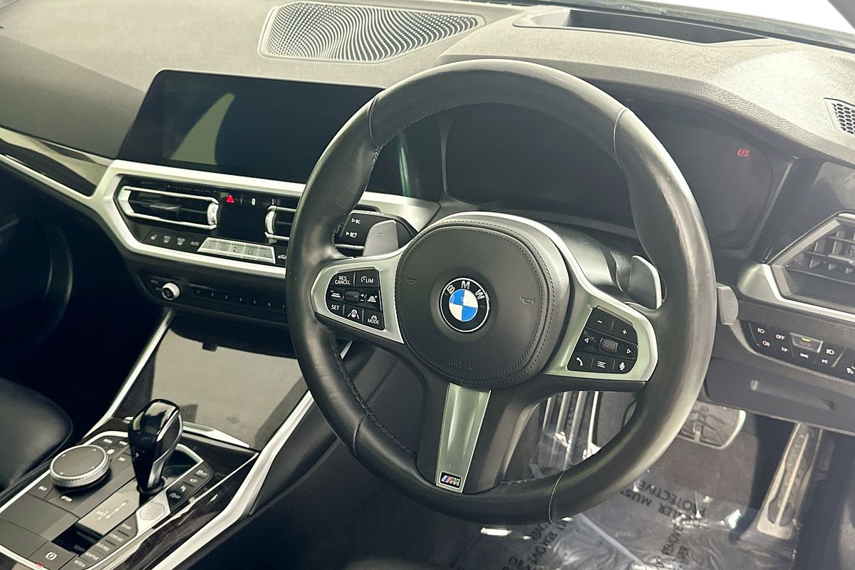 2020 BMW 3 30i M SPORT G20