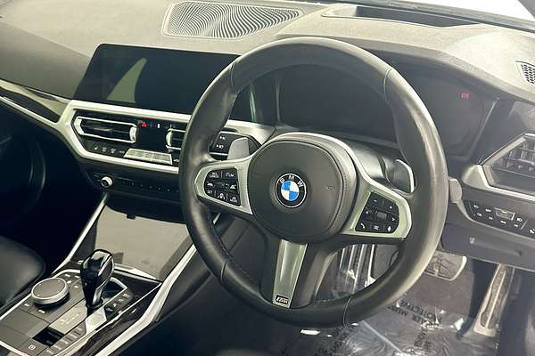 2020 BMW 3 30i M SPORT G20