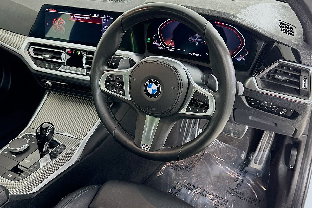2020 BMW 3 30i M SPORT G20