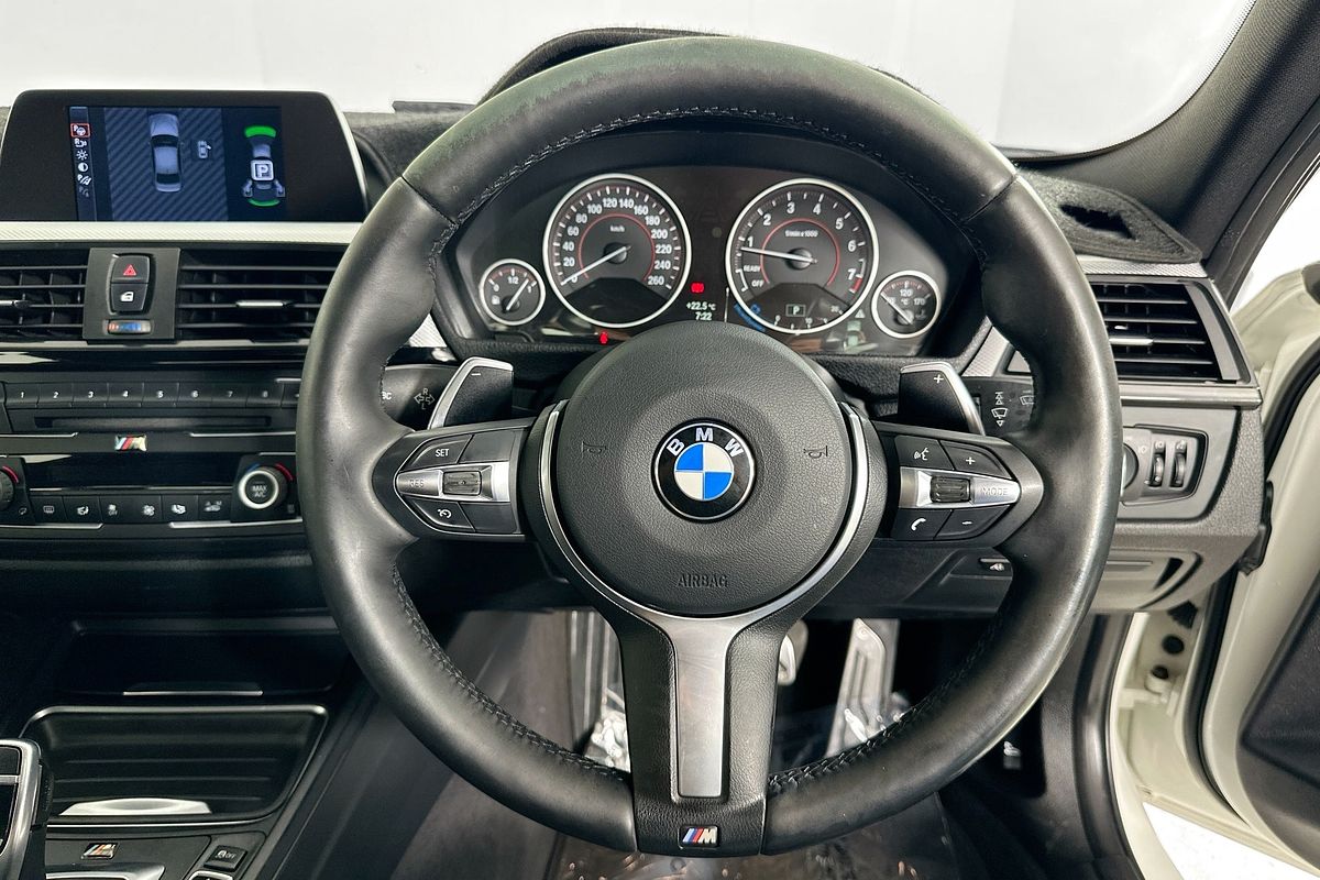2014 BMW 3 20i F30 MY14