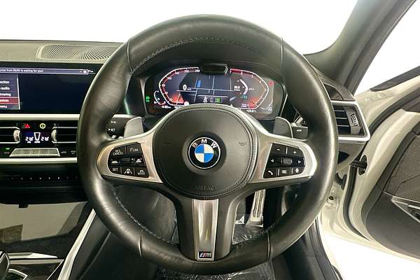 2020 BMW 3 30i M SPORT G20