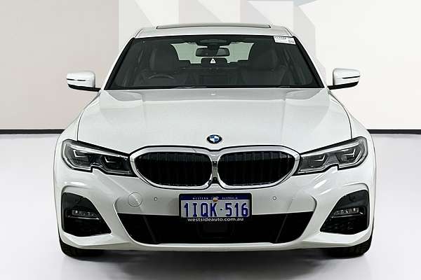2020 BMW 3 30i M SPORT G20