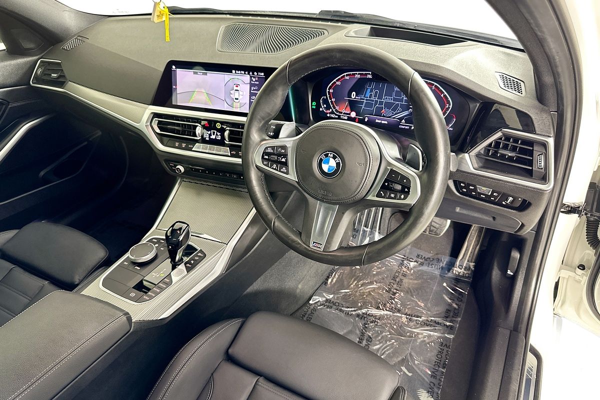 2020 BMW 3 30i M SPORT G20