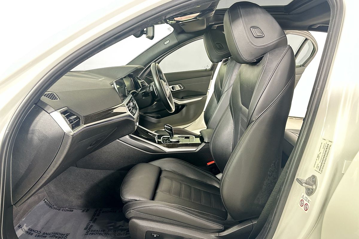 2020 BMW 3 30i M SPORT G20