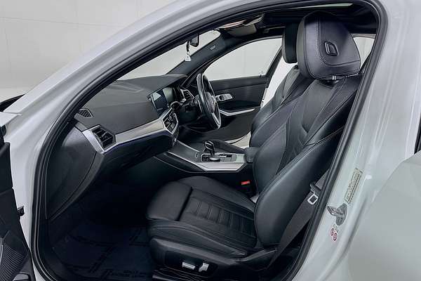 2021 BMW 3 30i M SPORT G20