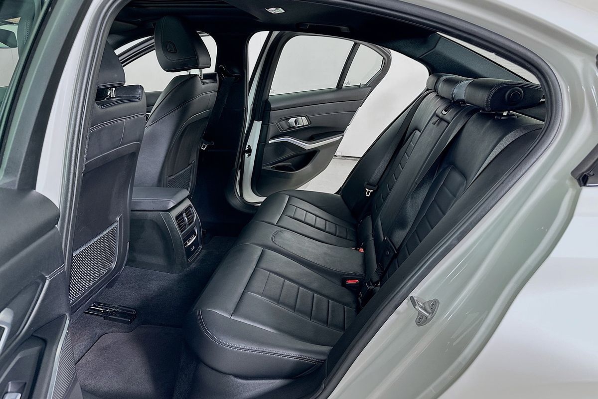 2021 BMW 3 30i M SPORT G20