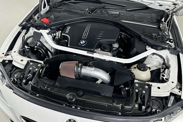 2014 BMW 3 20i F30 MY14