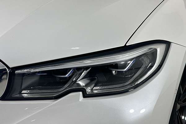 2020 BMW 3 30i M SPORT G20