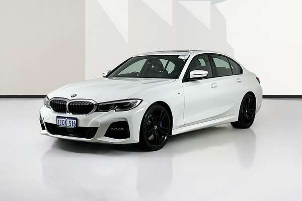 2020 BMW 3 30i M SPORT G20