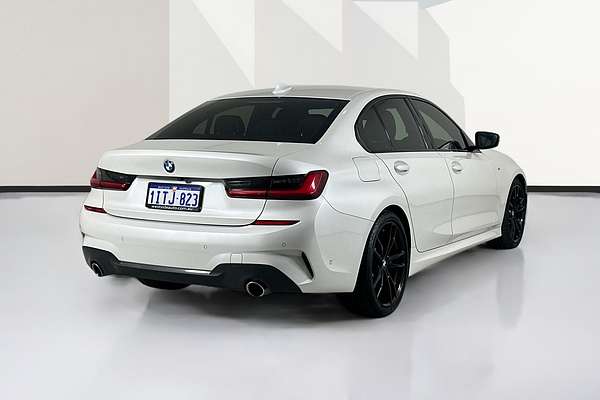 2020 BMW 3 30i M SPORT G20