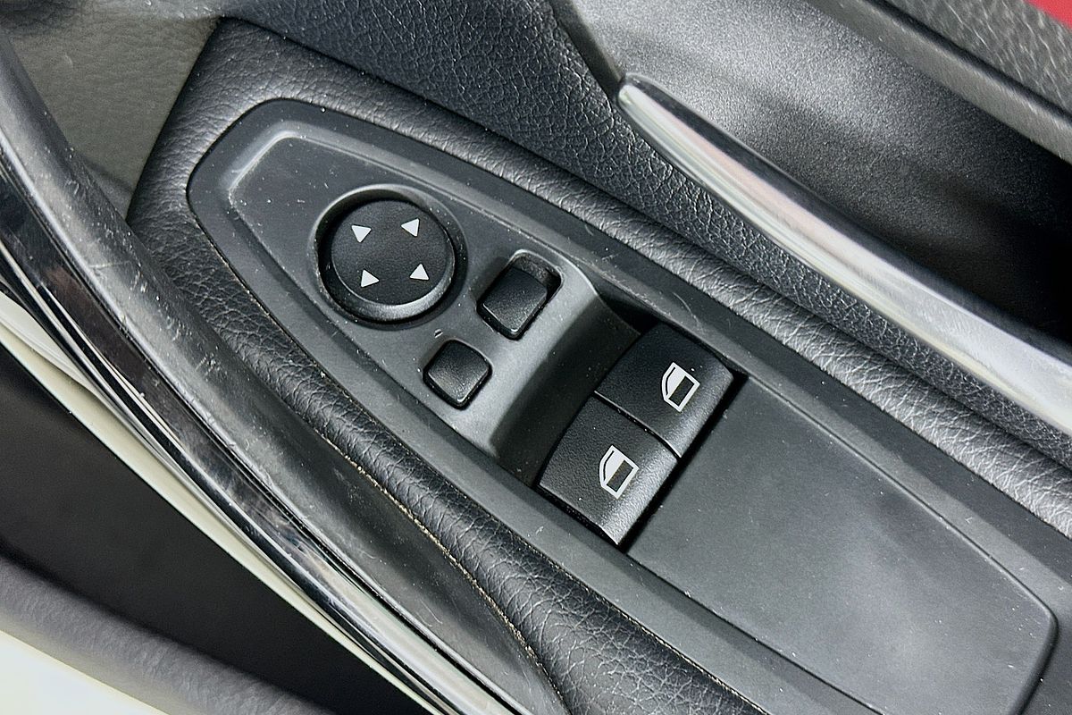 2014 BMW 4 28i SPORT LINE F32 MY14