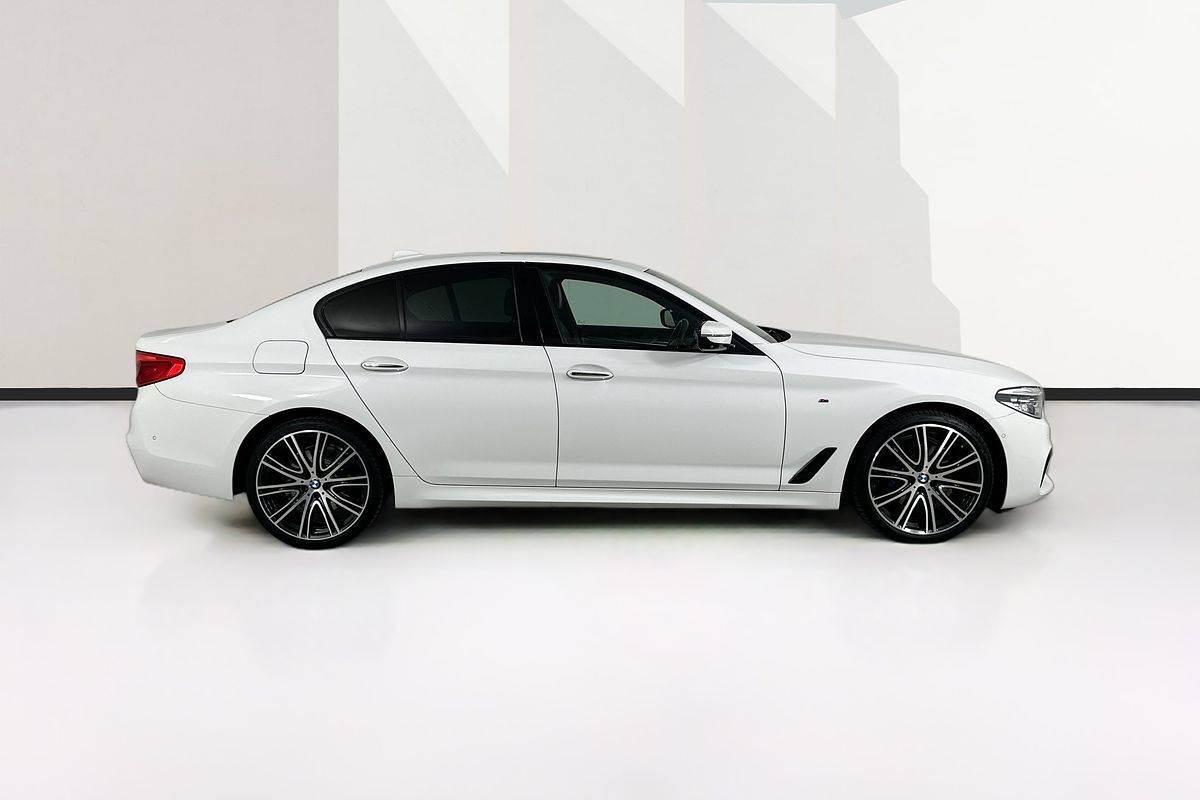 2018 BMW 5 30i M SPORT G30 MY18