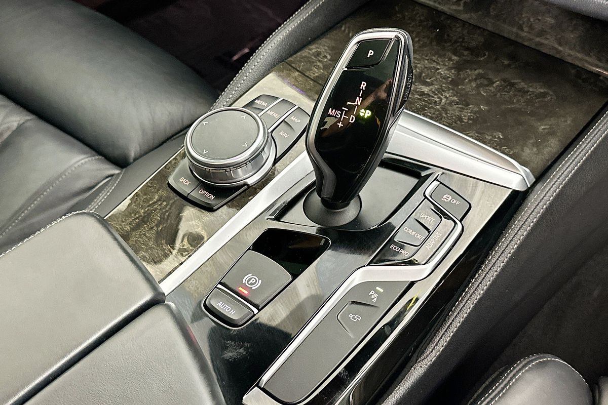 2018 BMW 5 30i M SPORT G30 MY18