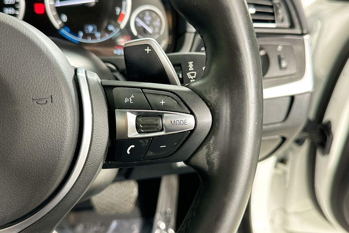 2015 BMW 5 20i LUXURY LINE F10 MY15