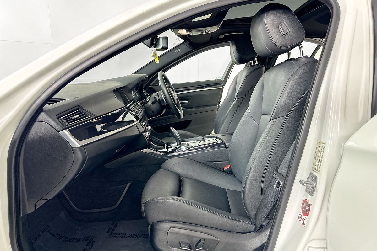 2015 BMW 5 20i LUXURY LINE F10 MY15