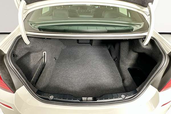 2015 BMW 5 20i LUXURY LINE F10 MY15