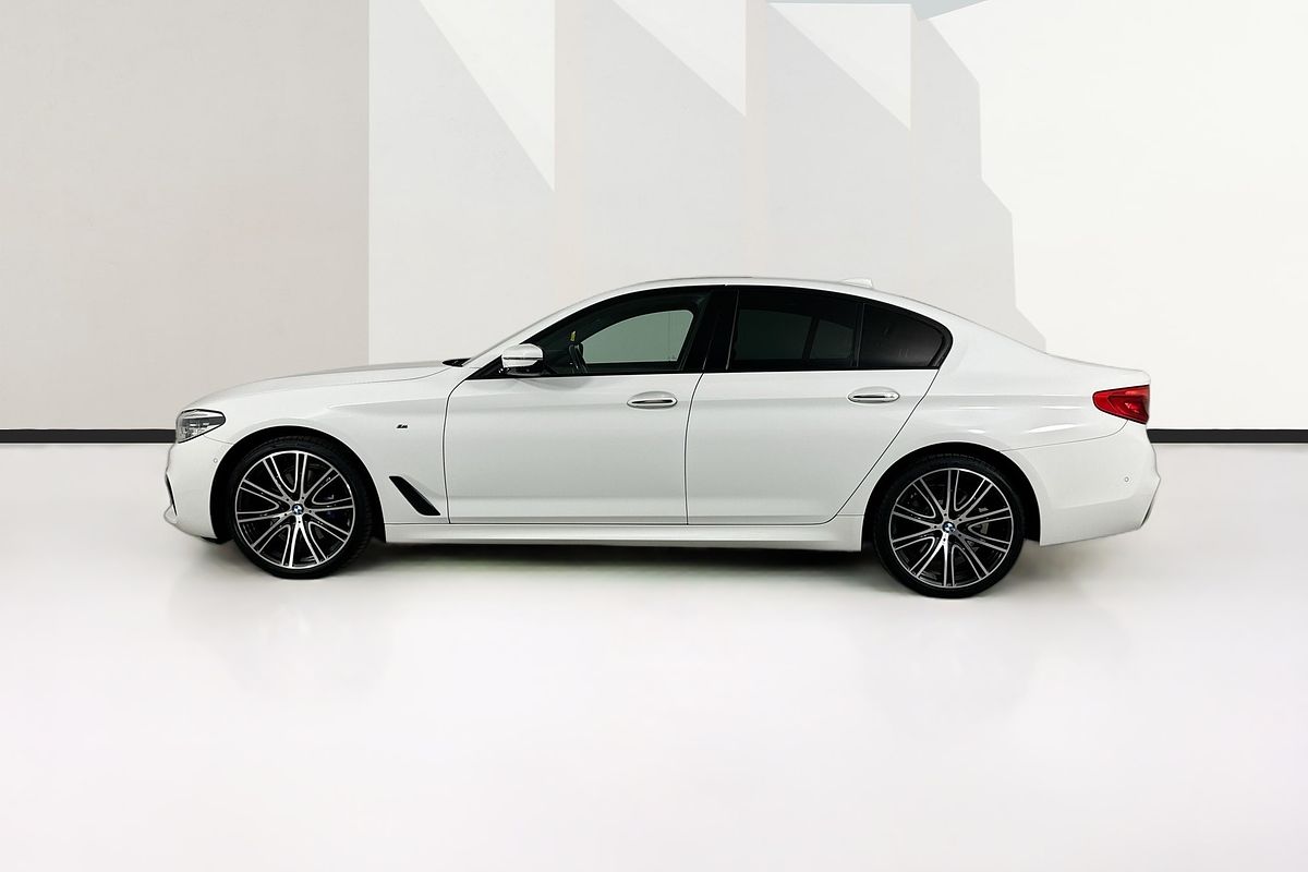 2018 BMW 5 30i M SPORT G30 MY18