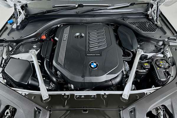 2023 BMW 8 40i M SPORT GRAN COUPE G16 LCI