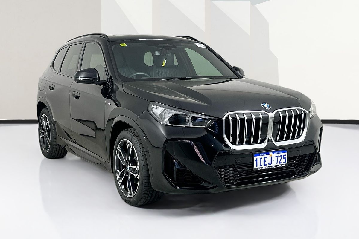 2024 BMW X1 xDRIVE20i M SPORT U11