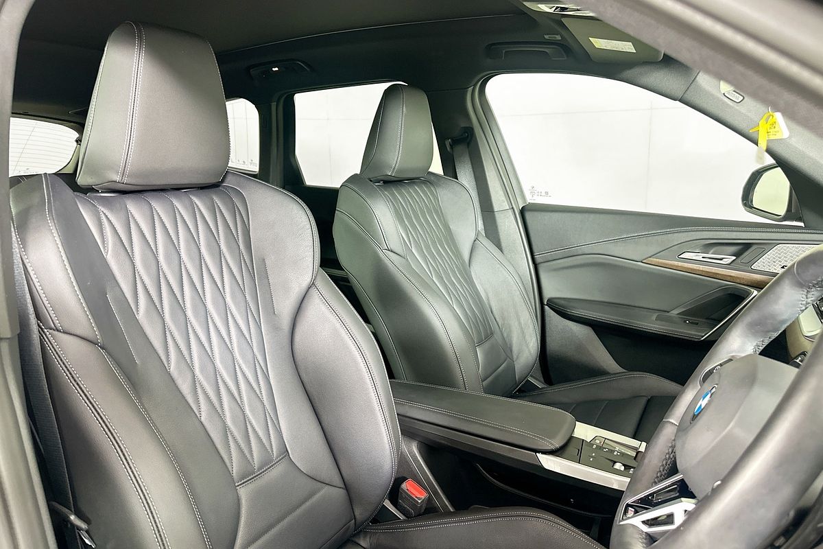 2024 BMW X1 xDRIVE20i M SPORT U11