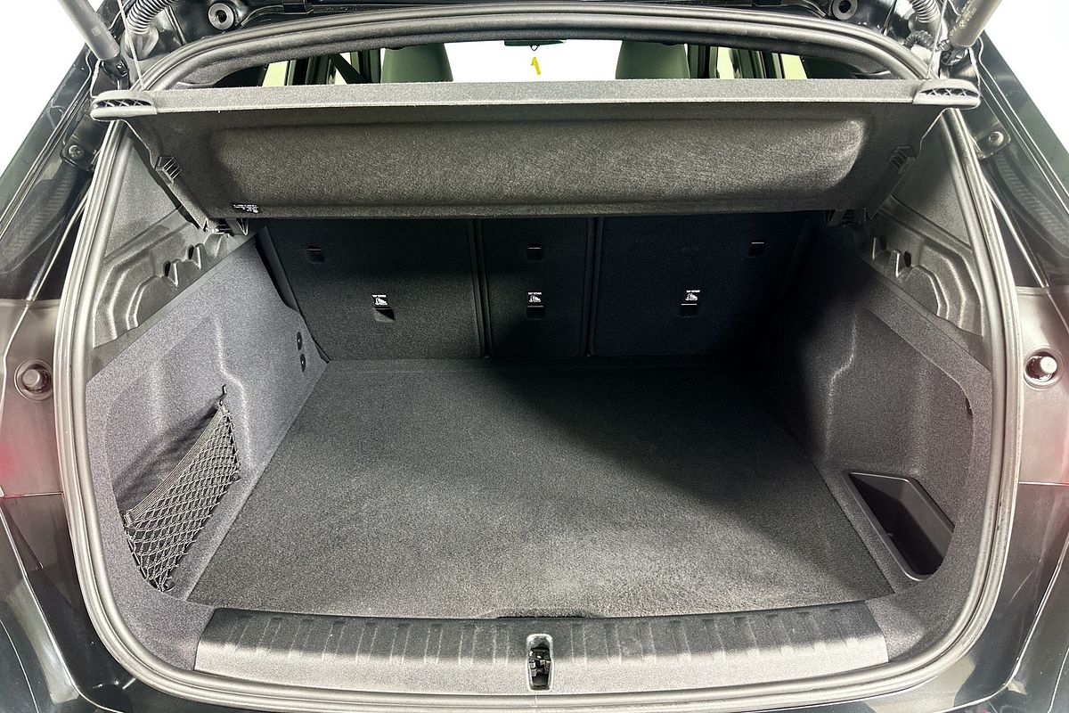 2024 BMW X1 xDRIVE20i M SPORT U11