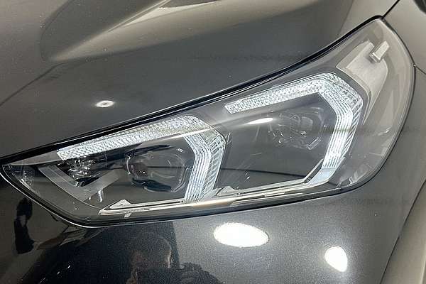 2024 BMW X1 xDRIVE20i M SPORT U11