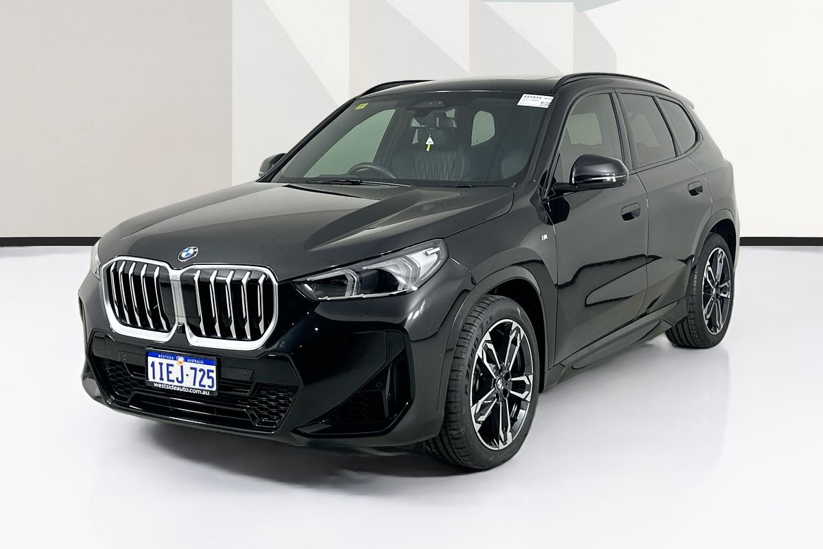2024 BMW X1 xDRIVE20i M SPORT U11