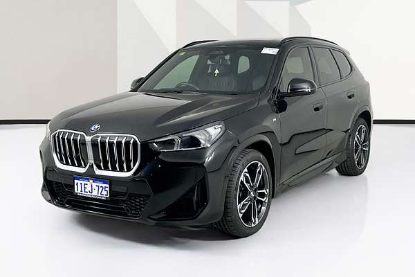 2024 BMW X1 xDRIVE20i M SPORT U11