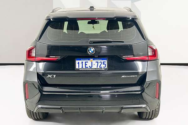 2024 BMW X1 xDRIVE20i M SPORT U11