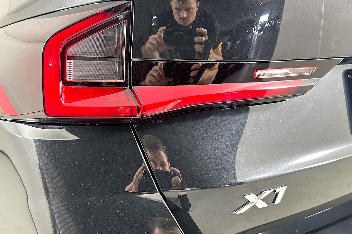 2024 BMW X1 xDRIVE20i M SPORT U11