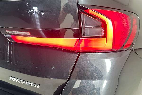 2024 BMW X1 xDRIVE20i M SPORT U11