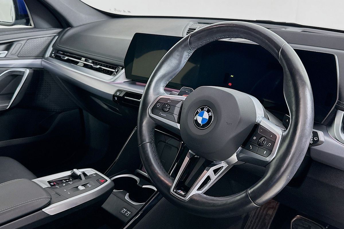 2023 BMW X1 xDRIVE20i M SPORT U11