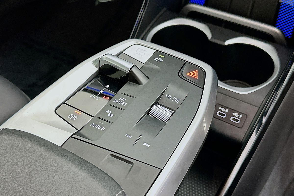 2023 BMW X1 xDRIVE20i M SPORT U11