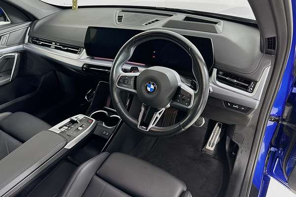 2023 BMW X1 xDRIVE20i M SPORT U11