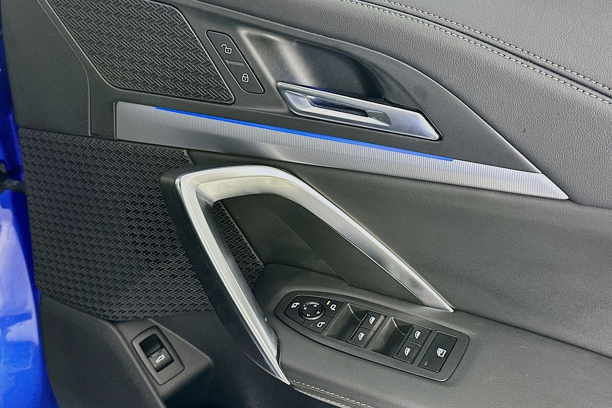 2023 BMW X1 xDRIVE20i M SPORT U11