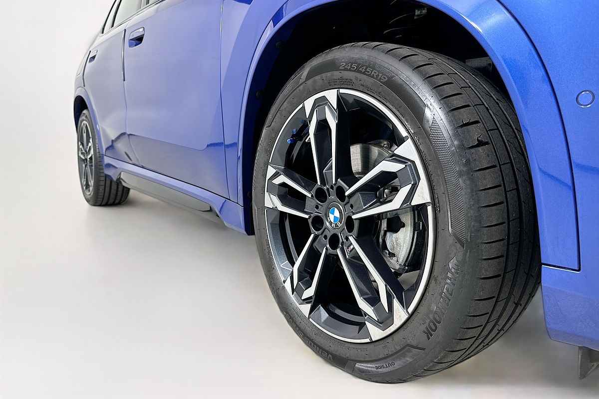 2023 BMW X1 xDRIVE20i M SPORT U11