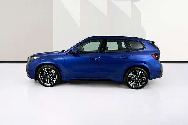 2023 BMW X1 xDRIVE20i M SPORT U11
