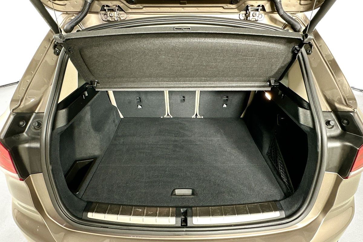 2020 BMW X1 sDRIVE 20i F48 LCI