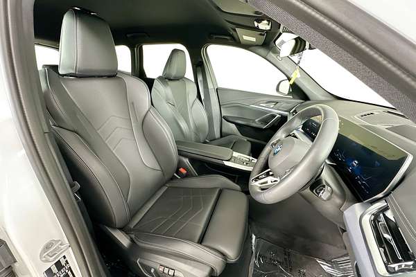 2025 BMW X1 xDRIVE20i U11