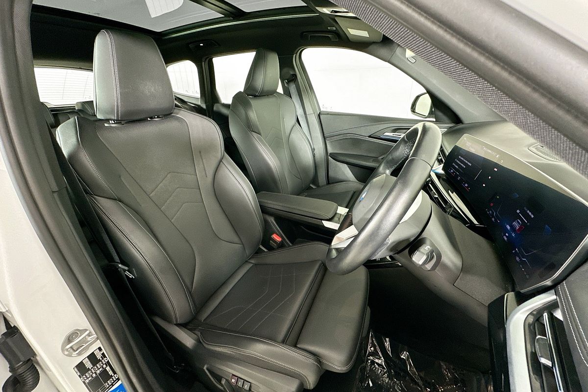 2023 BMW X1 sDRIVE18i U11